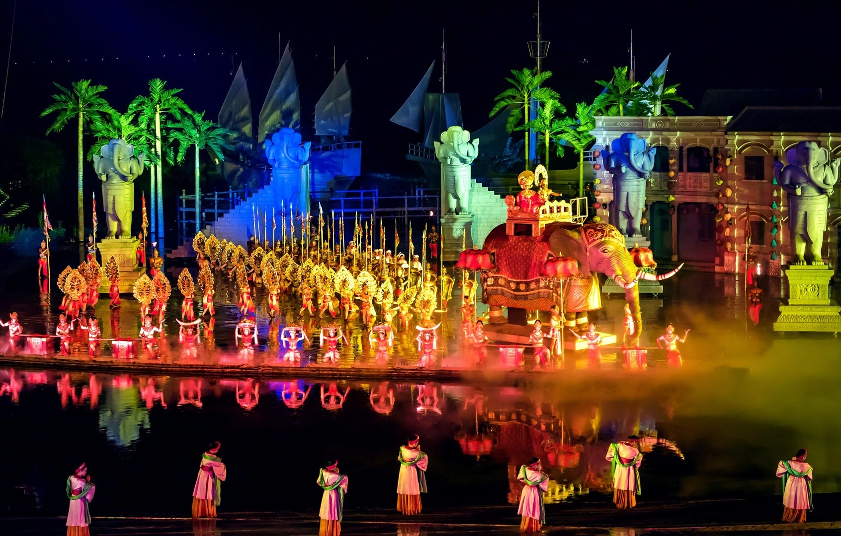 Thưởng thức show diễn Ký ức Hội An