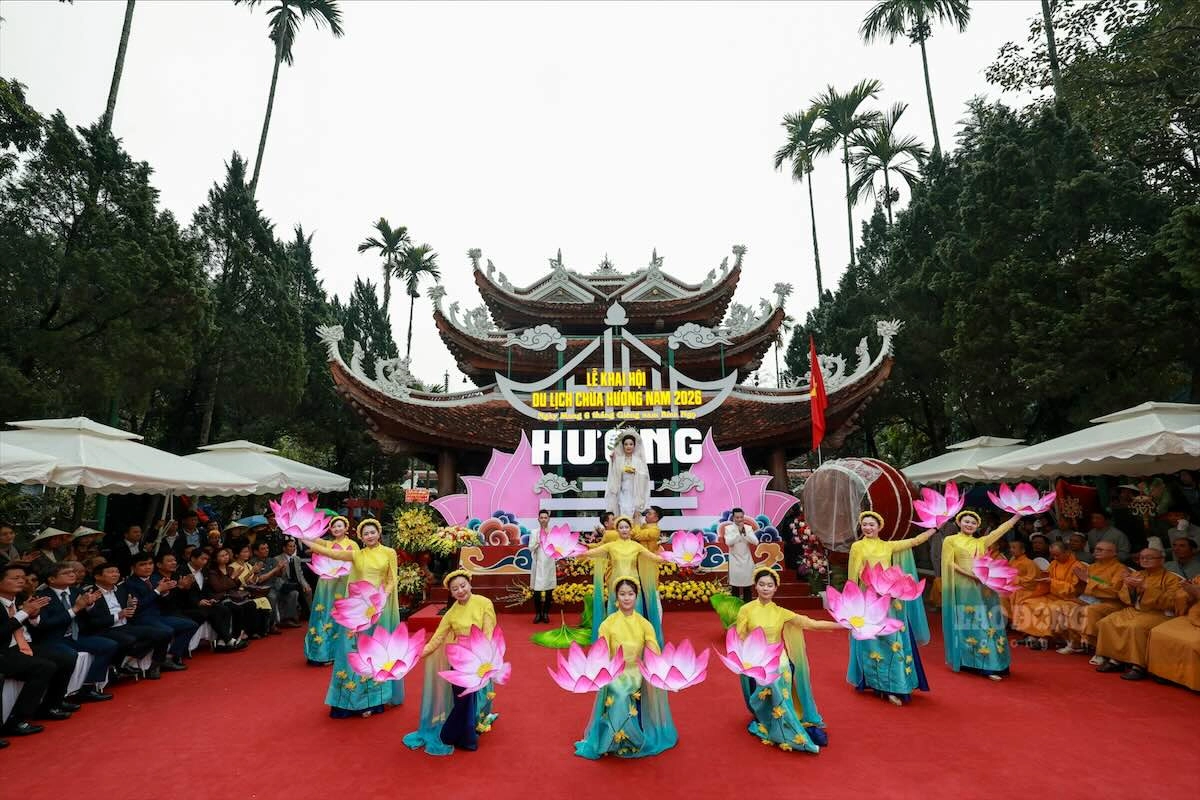 Lễ hội Chùa Hương – Hành trình về miền Phật tích