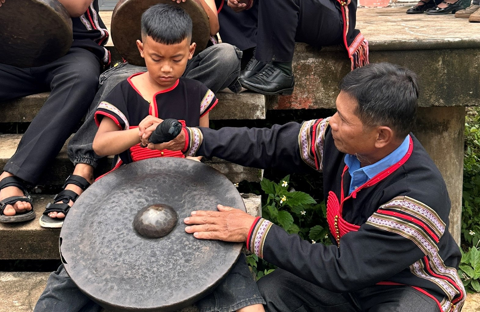Không gian văn hóa cồng chiêng cộng đồng