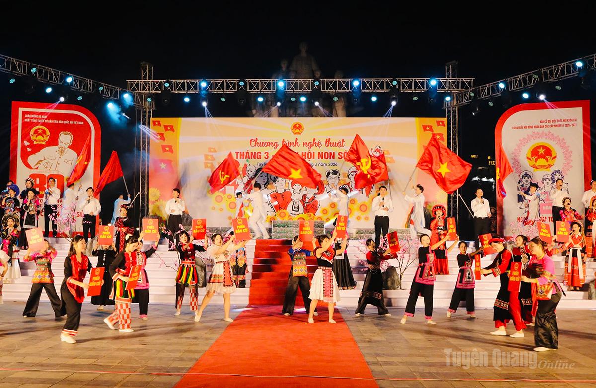 Chương trình nghệ thuật “Giai điệu quê hương Tuyên Quang”
