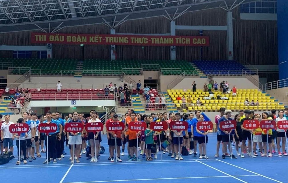Giải Cầu lông giao lưu Lào Cai