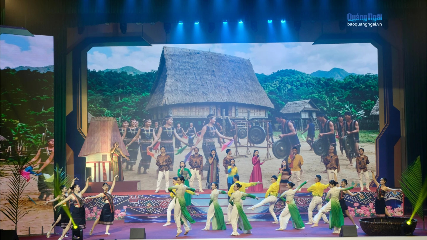 Chương trình "Giai điệu quê hương Ấn Trà"