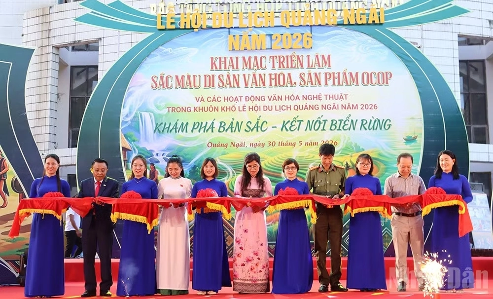 Triển lãm “Sắc màu di sản văn hóa, sản phẩm OCOP”