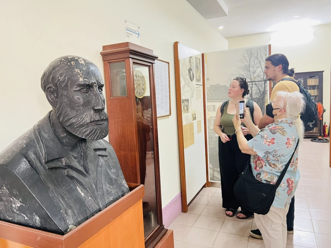 Trải nghiệm văn hóa tại Bảo tàng Alexandre Yersin