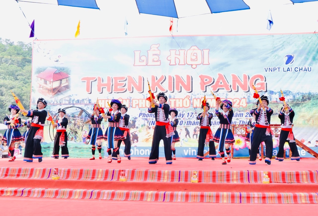 Trải nghiệm Then Kin Pang – Sắc màu văn hóa Thái