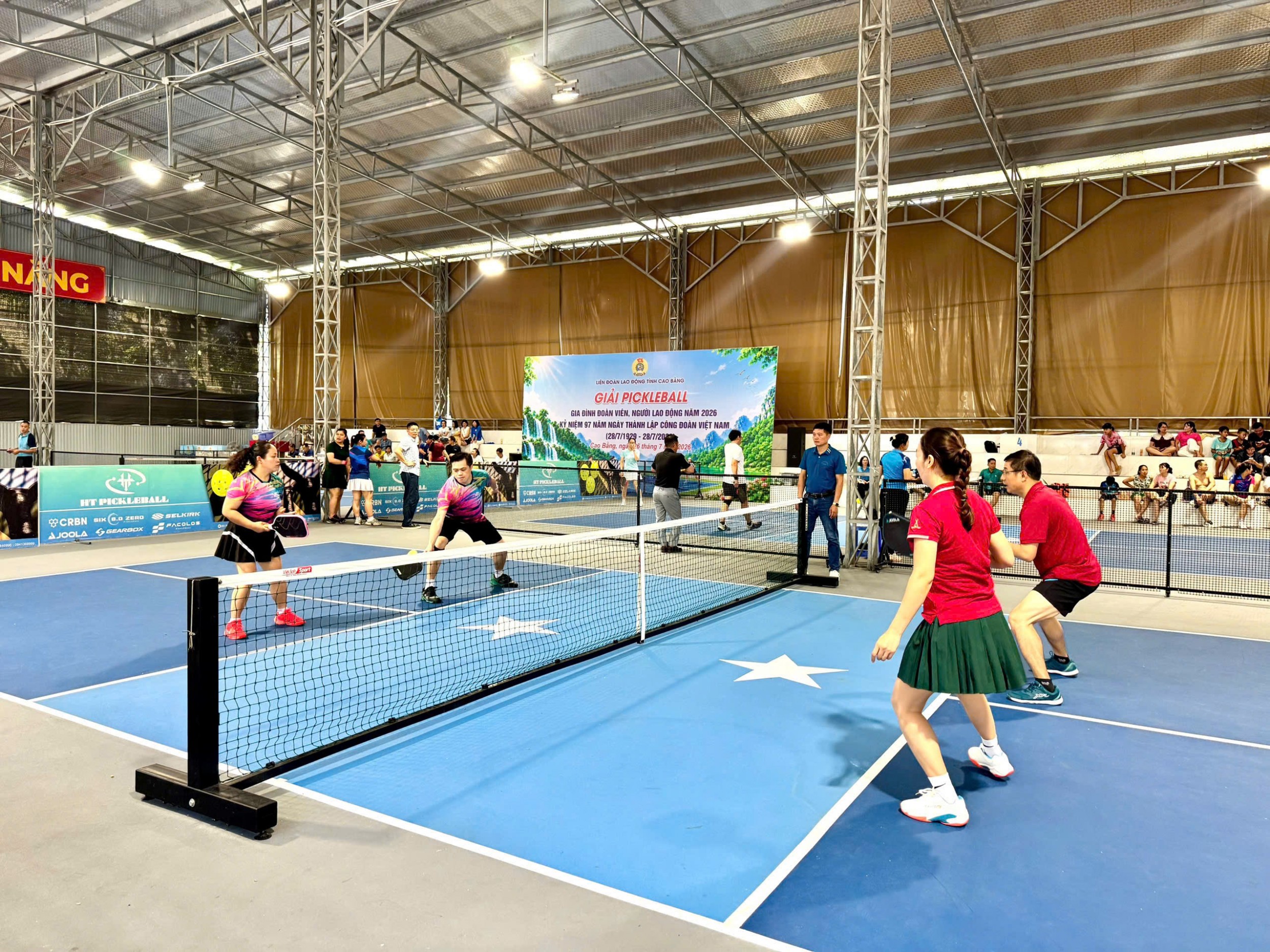 Giải Pickleball gia đình đoàn viên, công nhân lao động