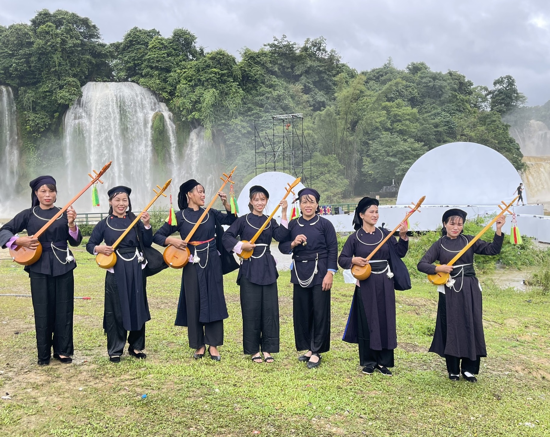 Chương trình “Tình Then – Sắc màu văn hóa Tày, Nùng”