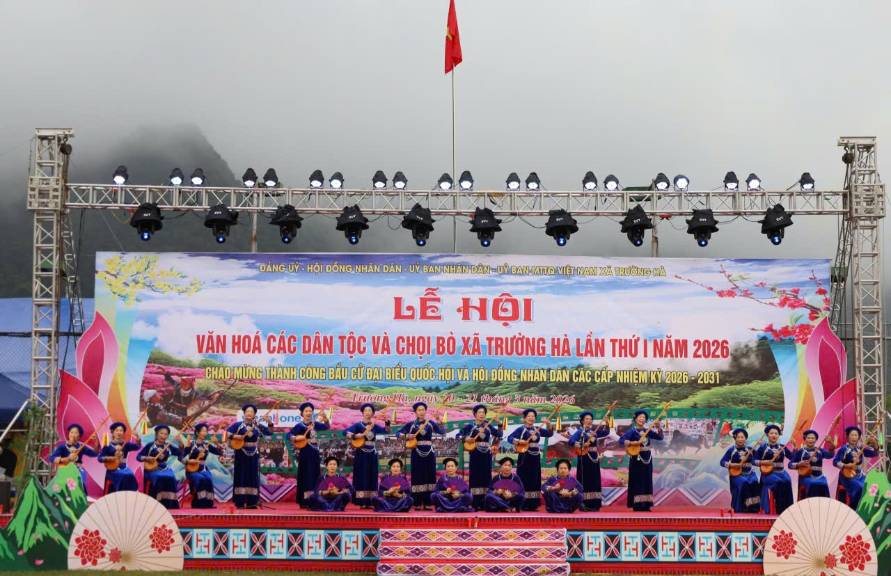 Ngày hội nghệ thuật các dân tộc Cao Bằng
