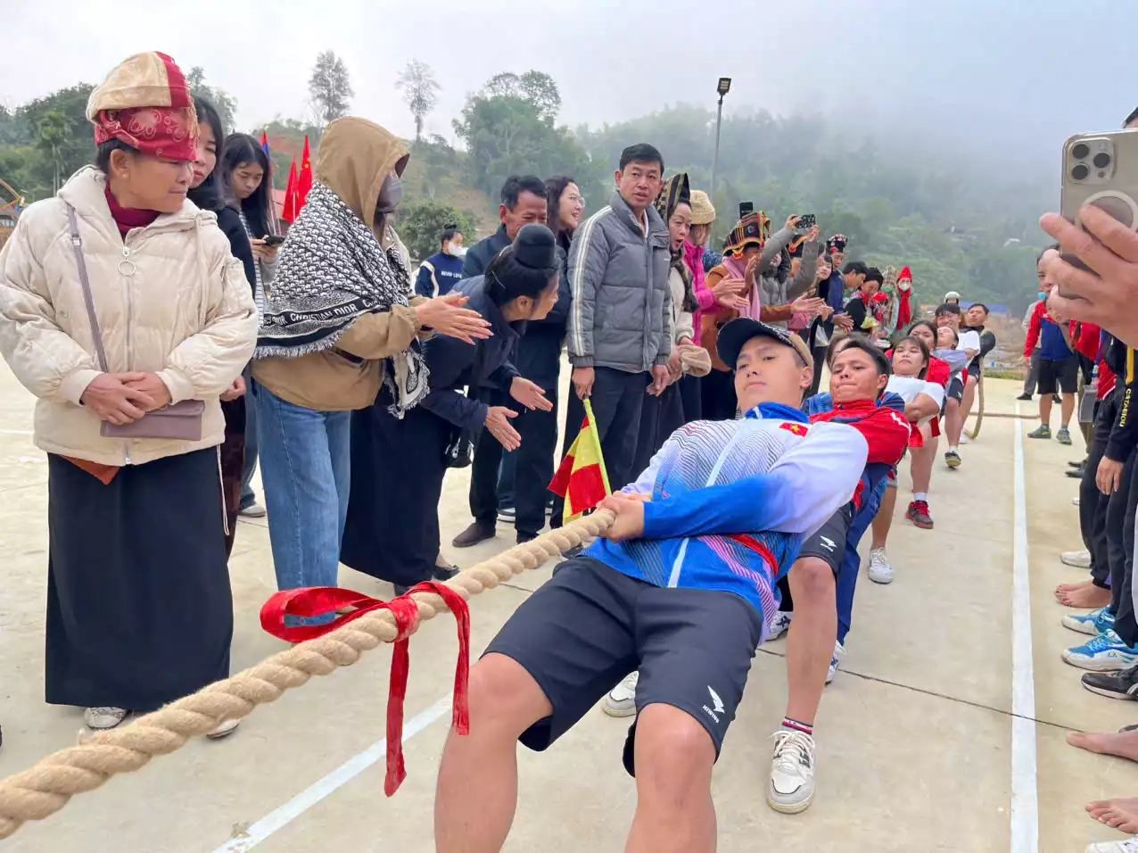 Ngày hội Kéo co các dân tộc Lai Châu