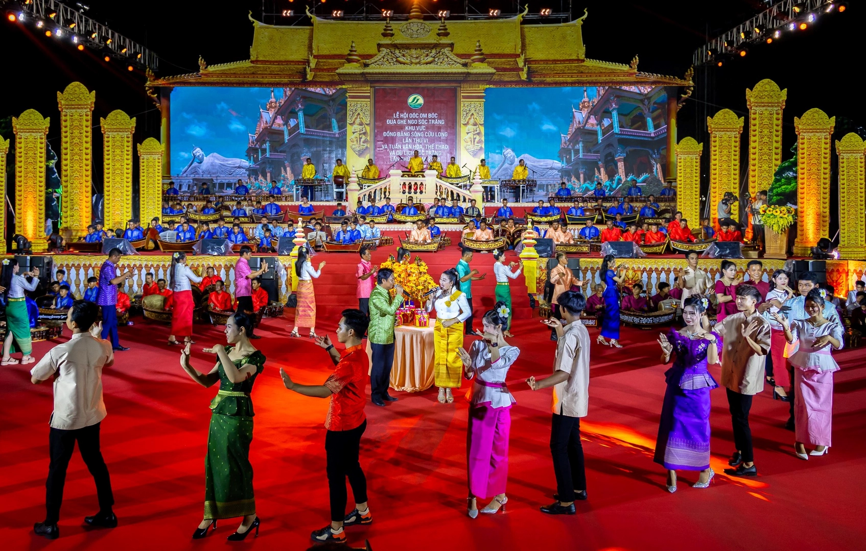 Câu lạc bộ Múa dân gian Nam Bộ