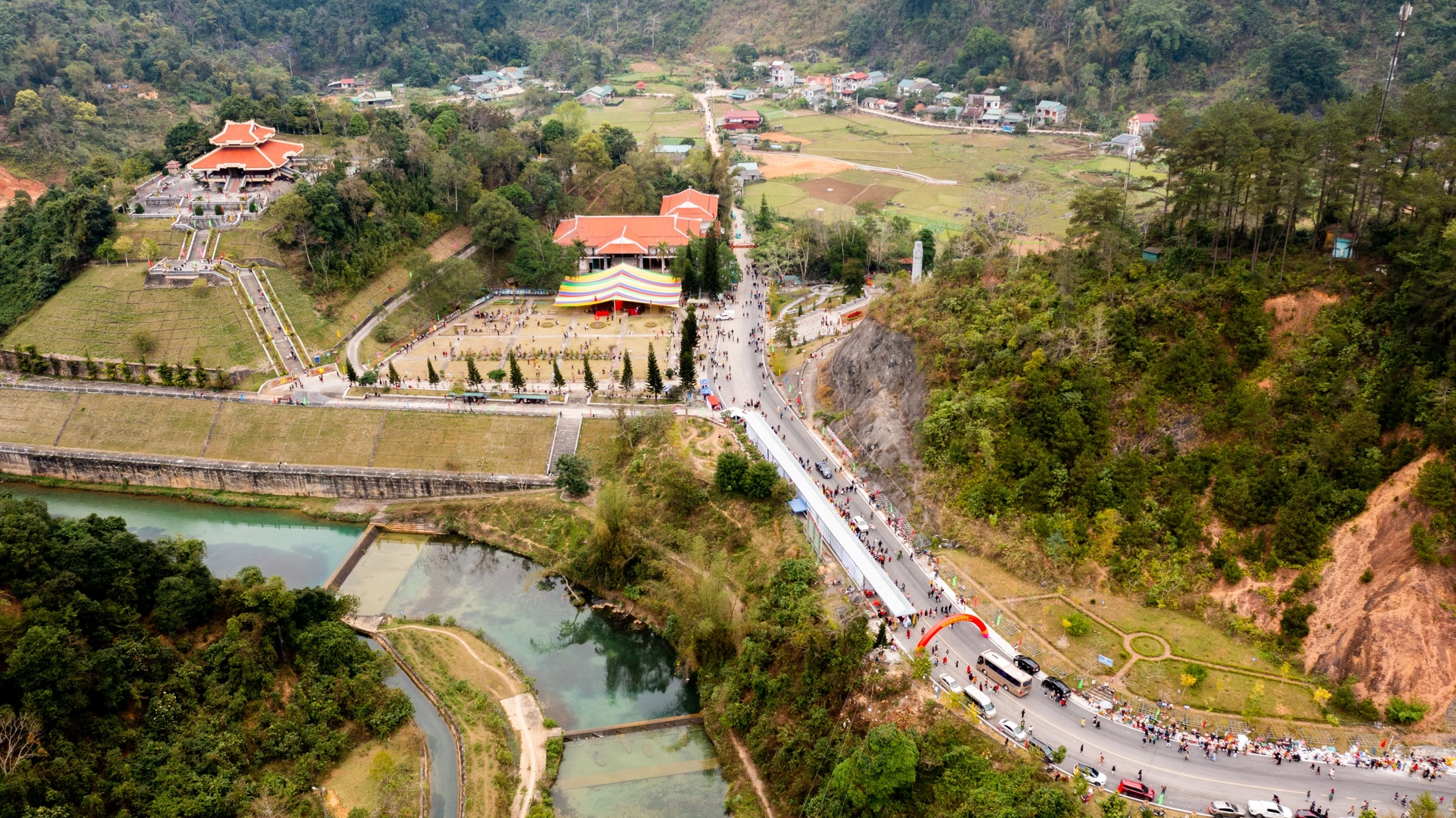 Miễn phí tham quan Khu di tích Quốc gia đặc biệt Pác Bó
