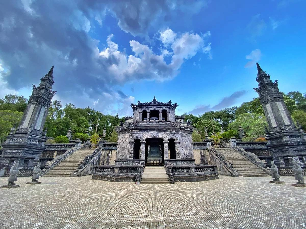 Miễn phí tham quan Lăng Khải Định