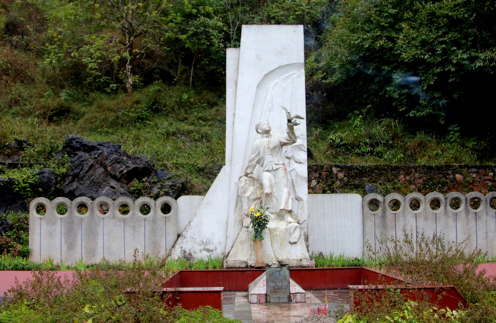 Miễn phí tham quan Khu di tích lịch sử Kim Đồng