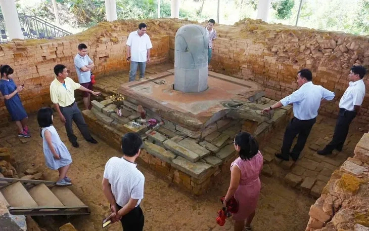 Hành trình về nguồn tại Khu di tích khảo cổ Cát Tiên